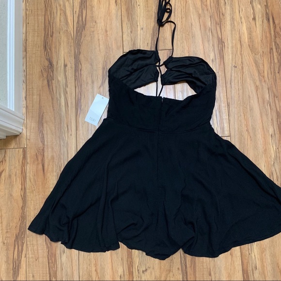 NWT Tobi Carlie Skater Dress - Picture 5 of 8